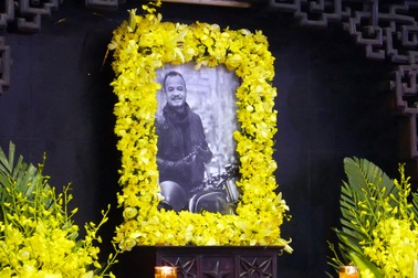 Anh cả làng Rock Trần Lập trong mắt của những người ở lại