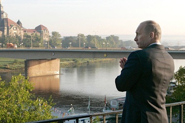 Những công trình gắn liền với ông Putin trong 5 năm làm điệp viên tại Đức