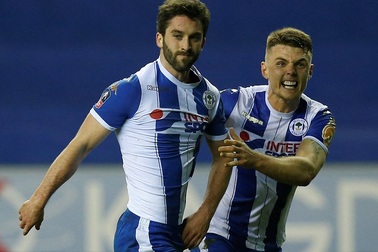 Man City bất ngờ bị đá bay khỏi FA Cup bởi đội hạng Hai