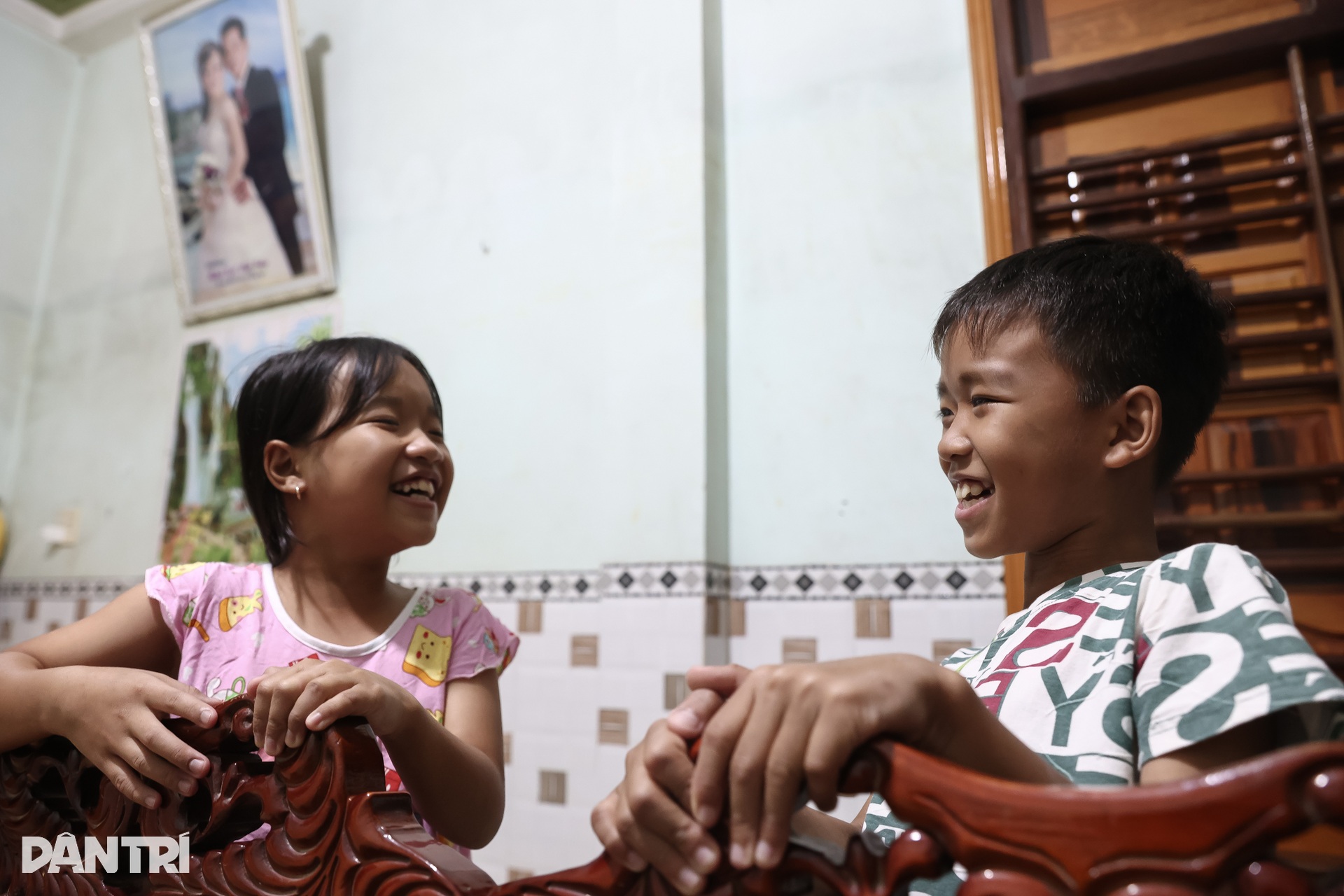 Người hùng cứu gần 70 mạng người trong trận lũ kinh hoàng ở vùng Phú Yên - 18 Người hùng cứu gần 70 mạng người trong trận lũ kinh hoàng ở vùng Phú Yên - 18