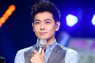 "Đoàn Dự" Lâm Chí Dĩnh lên tiếng về tin đồn "sức khỏe chuyển biến xấu"