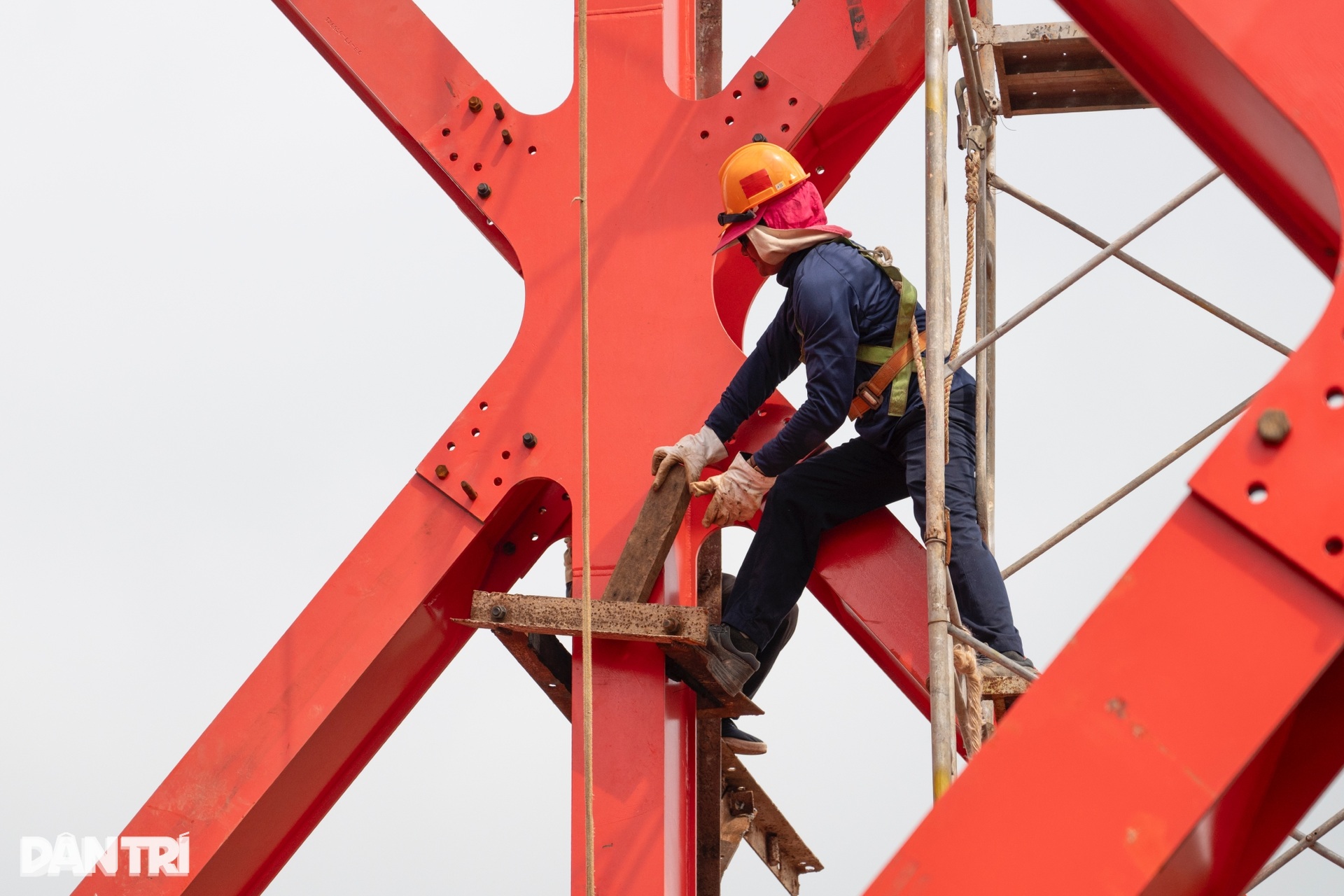  Cầu Đuống mới hơn 1.800 tỷ đồng đối diện nguy cơ chậm tiến độ - 12