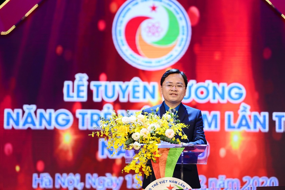 400 thanh niên tài năng quy tụ, bàn luận các vấn đề phát triển đất nước - 1 400 thanh niên tài năng quy tụ, bàn luận các vấn đề phát triển đất nước - 1