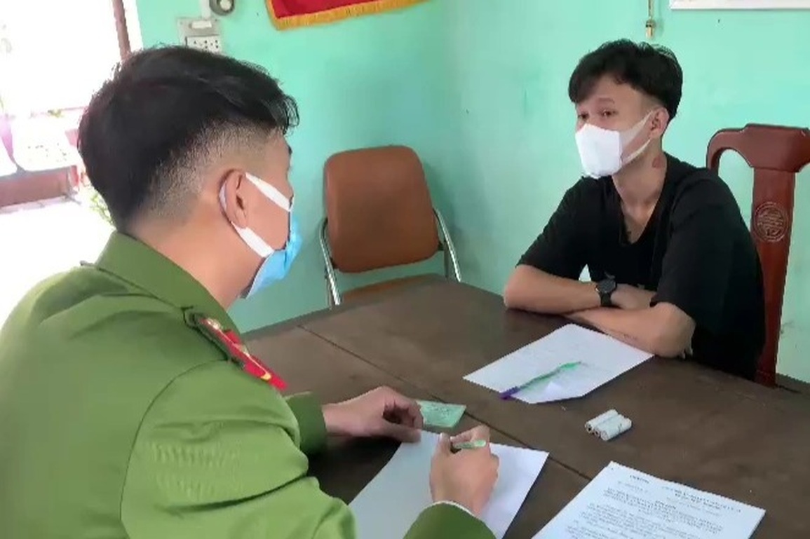 Truy xét người đốt pháo nổ trái phép - 1 Truy xét người đốt pháo nổ trái phép - 1