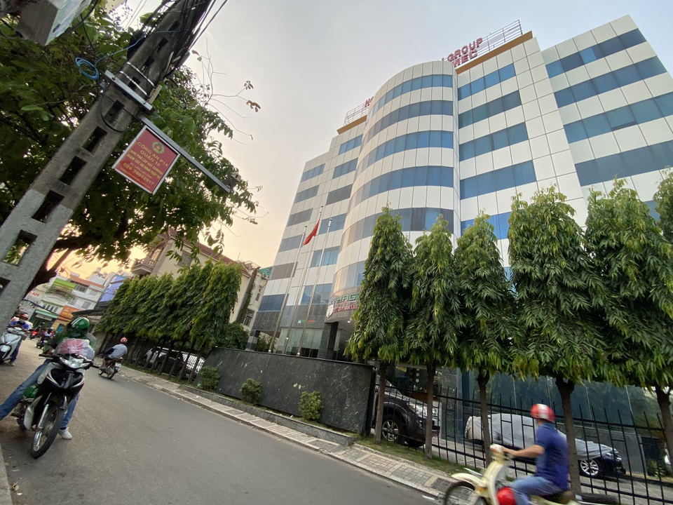 TPHCM công bố kết quả xét nghiệm 6 trường hợp tiếp xúc gần bệnh nhân 1553 - 1 TPHCM công bố kết quả xét nghiệm 6 trường hợp tiếp xúc gần bệnh nhân 1553 - 1