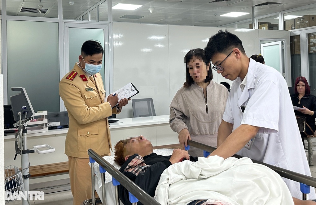 Bệnh viện Việt Đức giảm mạnh số ca nặng, ca tử vong do tai nạn giao thông - 1 Bệnh viện Việt Đức giảm mạnh số ca nặng, ca tử vong do tai nạn giao thông - 1