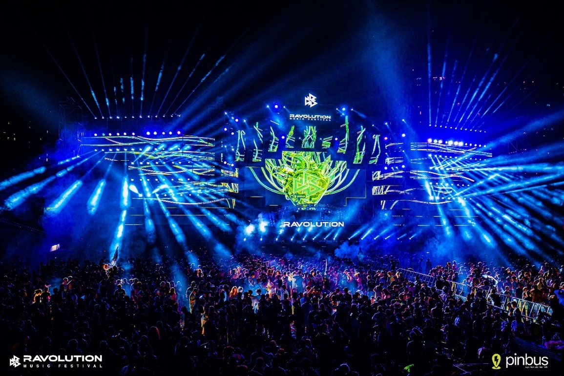 Khai hè tuyệt đỉnh với sự trở lại của Pinbus Ravolution Music Festival 2022 - 2 Khai hè tuyệt đỉnh với sự trở lại của Pinbus Ravolution Music Festival 2022 - 2