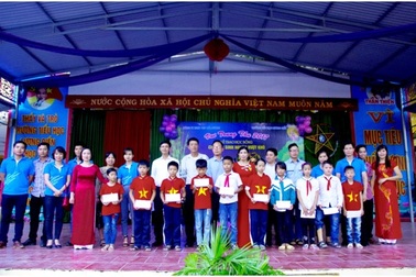 VSIP Hải Dương đồng hành cùng học sinh khó khăn dịp Trung Thu