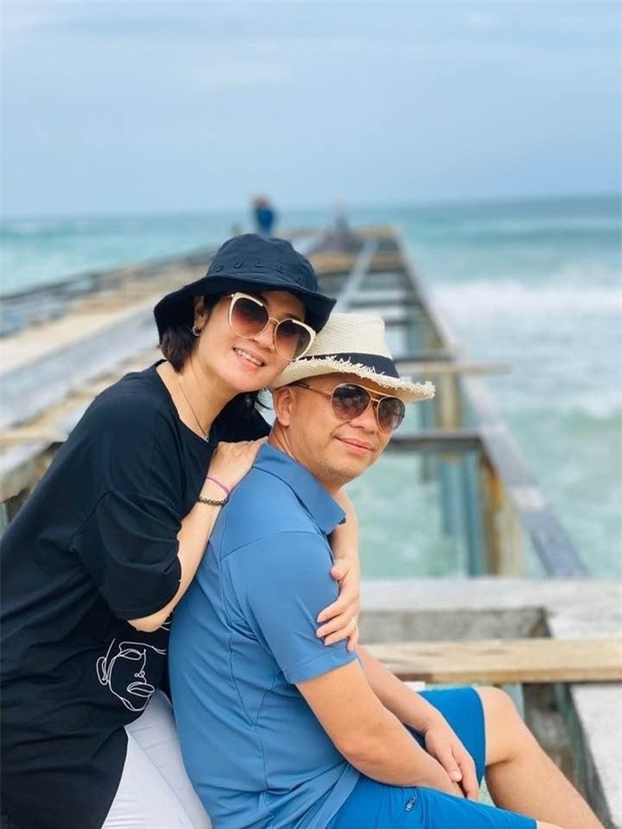 Đời thường gã đểu nhất màn ảnh: Ngày bán bánh canh, tối làm vua đầu bếp - 7 Đời thường gã đểu nhất màn ảnh: Ngày bán bánh canh, tối làm vua đầu bếp - 7