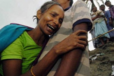 Lại lật phà ở Bangladesh, 150 người mất tích