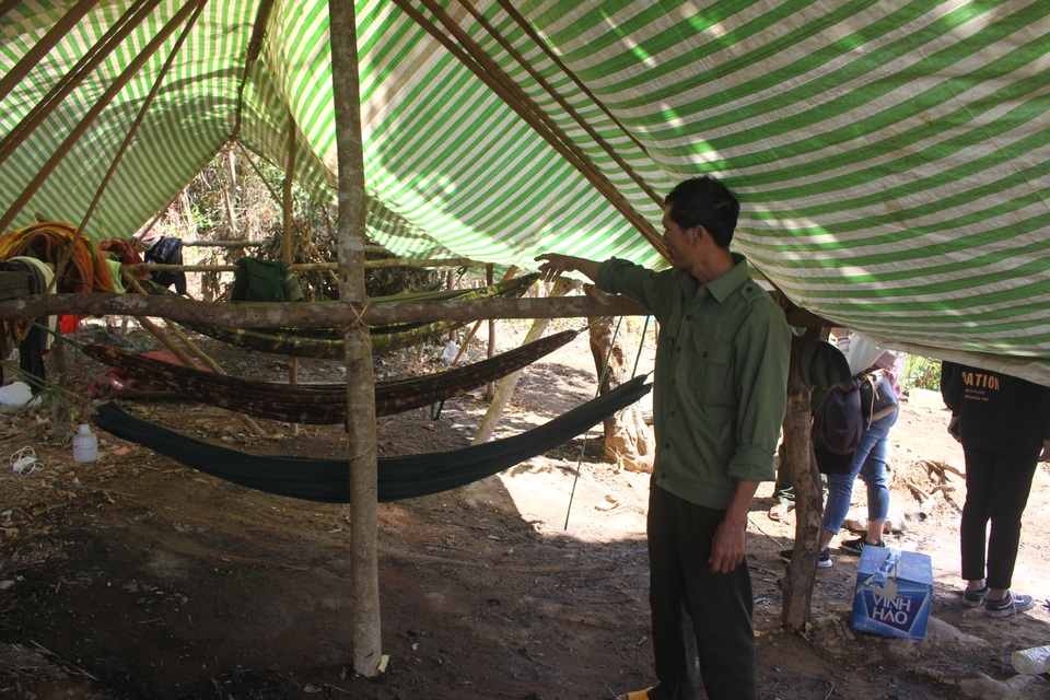 Gia Lai: Nghe người gác rừng kể chuyện nghề giữa chốn thâm sơn - 2