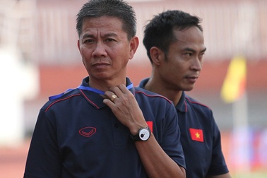 HLV Hoàng Anh Tuấn: Nhà cầm quân hết thời hay quá tân thời?