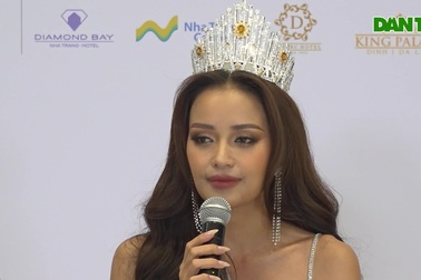 Tân Hoa hậu Nguyễn Thị Ngọc Châu: "Tôi chưa từng yêu"