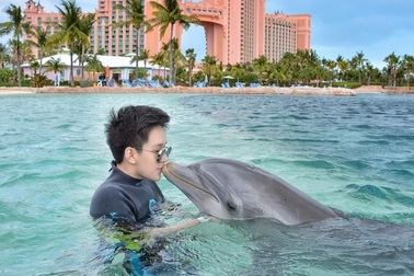 Những thú tiêu khiển khác người của các tỷ phú trên thế giới