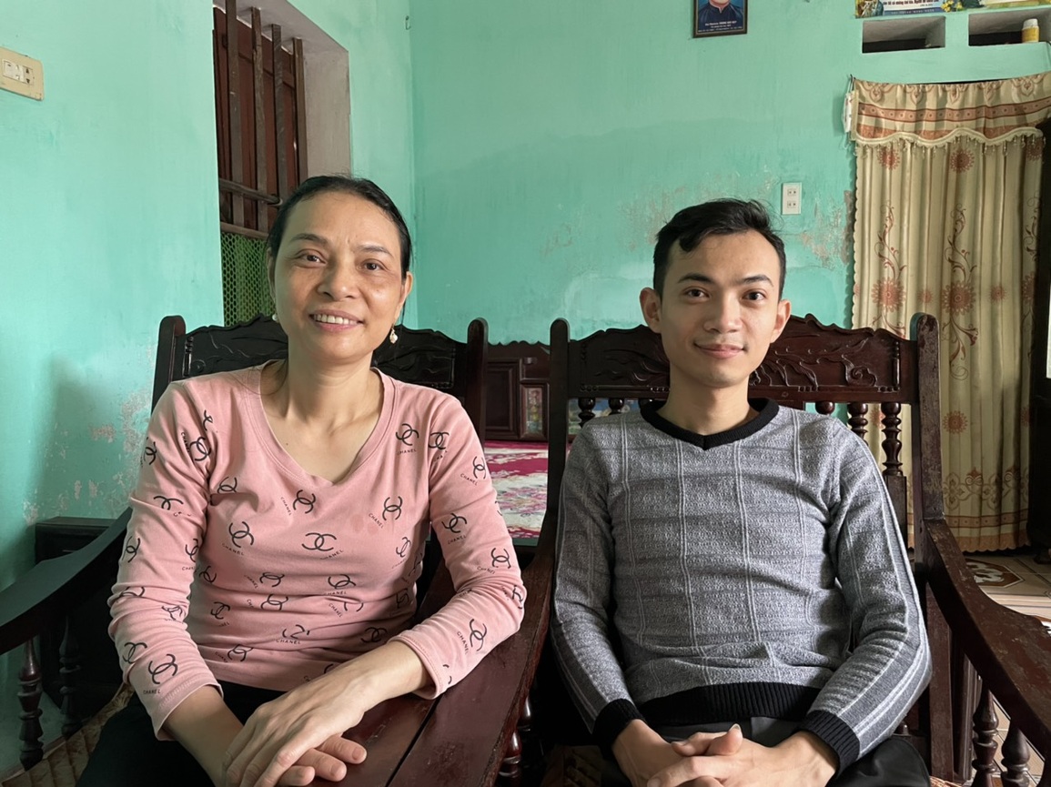 Quả thận mẹ cho và ân tình của bạn đọc Dân trí… là nguồn sống của con - 4 Quả thận mẹ cho và ân tình của bạn đọc Dân trí… là nguồn sống của con - 4