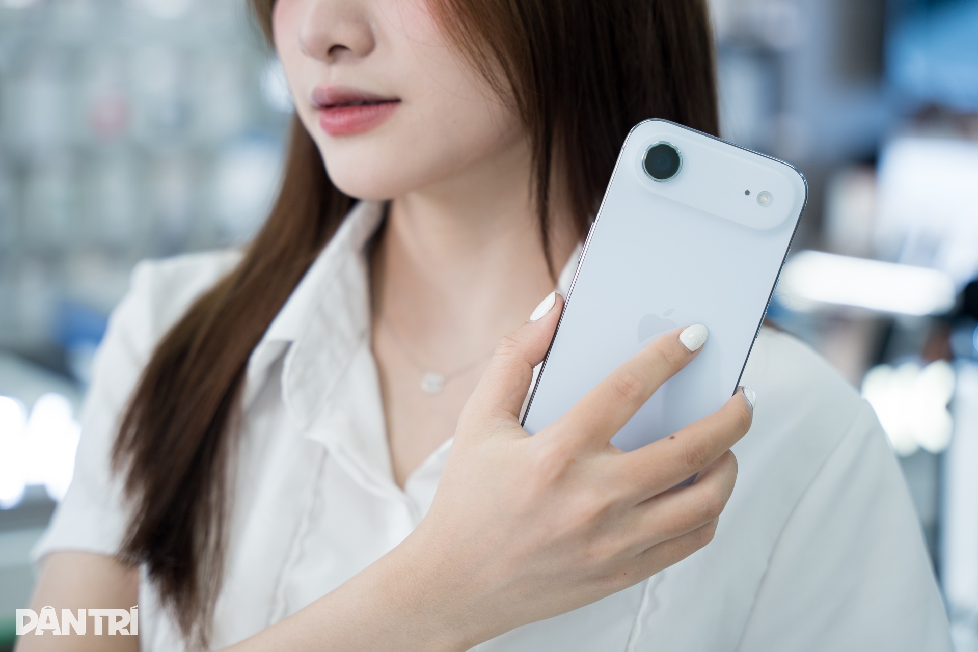 Đánh giá iPhone Air: Người dùng phải đổi gì lấy vẻ đẹp “siêu mỏng”? - 2