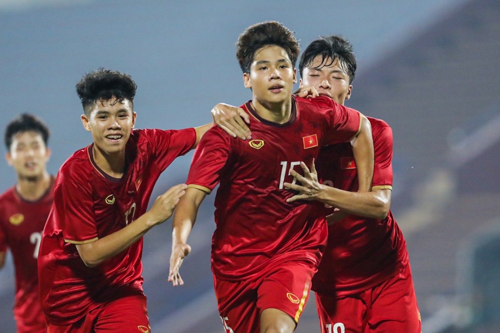 HLV Nguyễn Quốc Tuấn: U17 Việt Nam cần bỏ Thái Lan ra khỏi đầu - 1