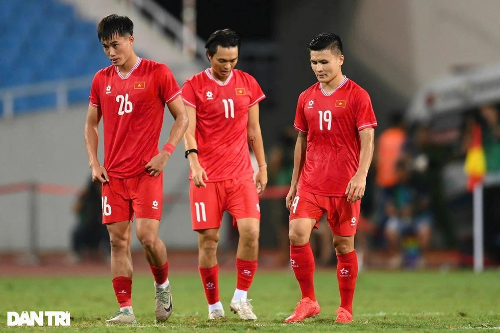 Chuyên gia: Hóa giải các pha ném biên, tuyển Việt Nam sẽ thắng Indonesia - 6 Chuyên gia: Hóa giải các pha ném biên, tuyển Việt Nam sẽ thắng Indonesia - 6