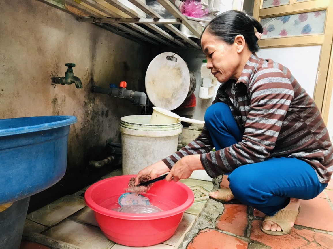 Xúc động chuyện cậu học trò nghèo đoạt giải 3 học sinh giỏi Vật lý - 2 Xúc động chuyện cậu học trò nghèo đoạt giải 3 học sinh giỏi Vật lý - 2