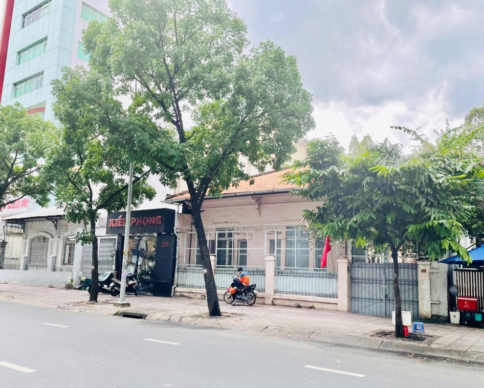 Rao bán biệt thự, khách sạn giá trăm tỷ đồng ở TPHCM - 1 Rao bán biệt thự, khách sạn giá trăm tỷ đồng ở TPHCM - 1