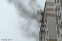 Sạc điện thoại phát nổ gây cháy căn hộ chung cư