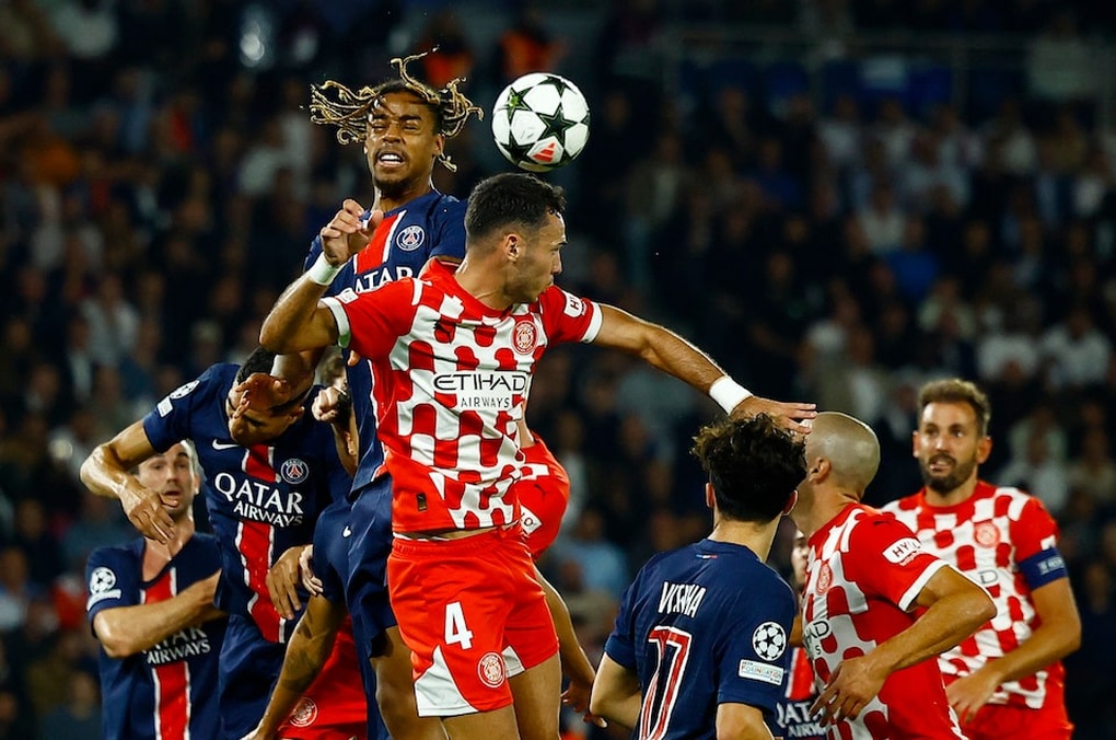 PSG đánh bại ngựa ô đến từ Tây Ban Nha ở Champions League - 1