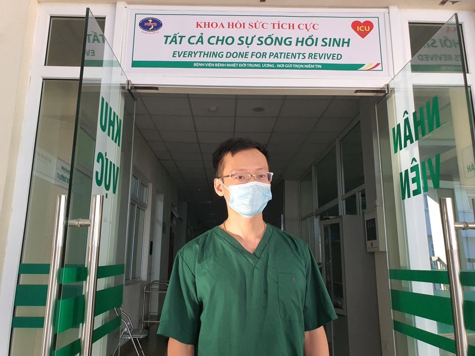 Ca Covid-19 tại Bắc Giang tổn thương phổi rất nặng, phải thở máy xâm nhập - 1 Ca Covid-19 tại Bắc Giang tổn thương phổi rất nặng, phải thở máy xâm nhập - 1