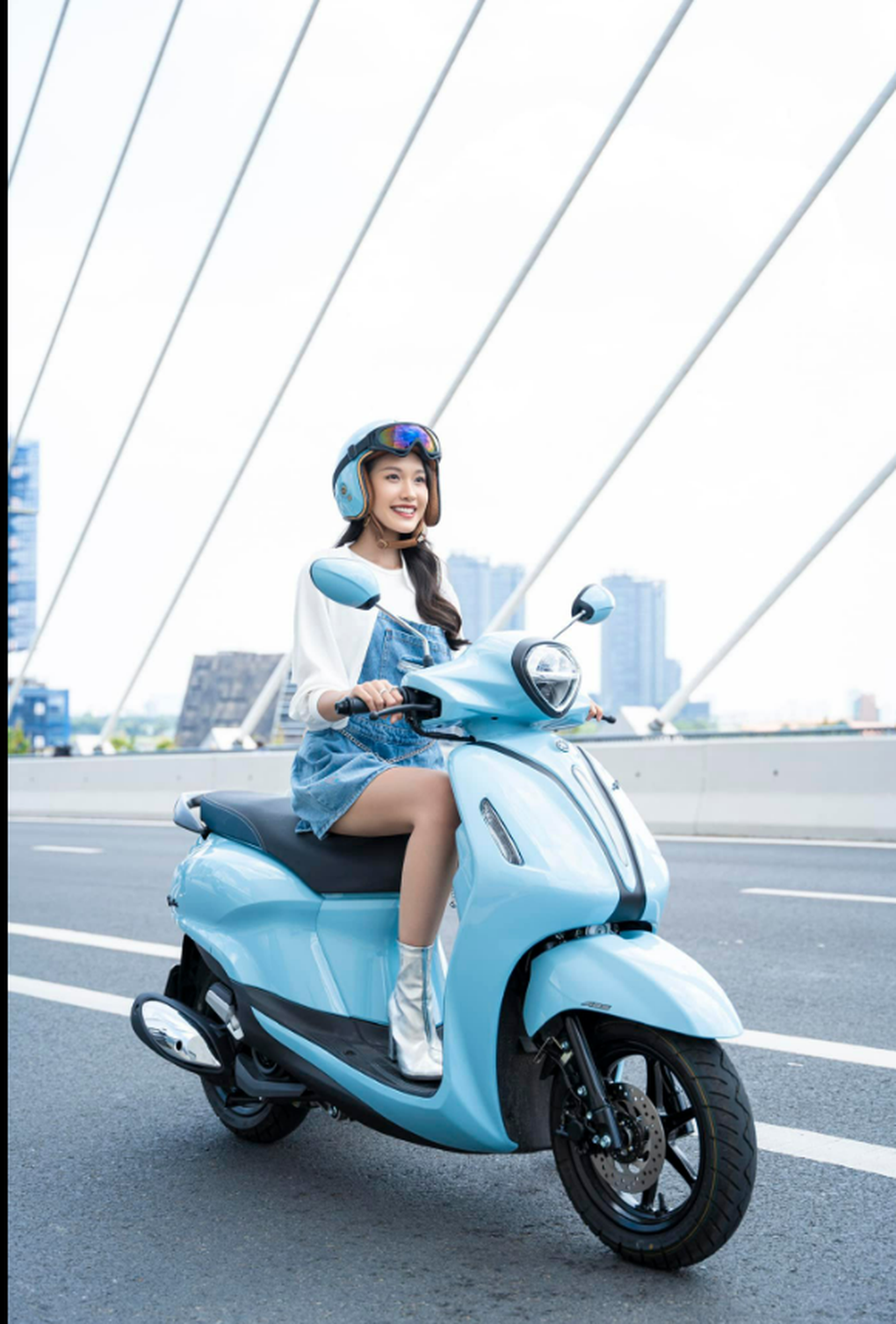 Doãn Hải My khoe vẻ đẹp trong trẻo trong trang phục ton-sur-ton - 3 Doãn Hải My khoe vẻ đẹp trong trẻo trong trang phục ton-sur-ton - 3
