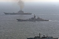 Chiến hạm Anh hộ tống tàu sân bay Nga qua eo biển Manche
