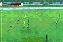 Siêu phẩm "rót dầu" của cựu ngôi sao Ngoại hạng Anh