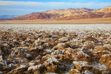 Khám phá bí ẩn "sân golf của quỷ" nằm giữa thung lũng Chết