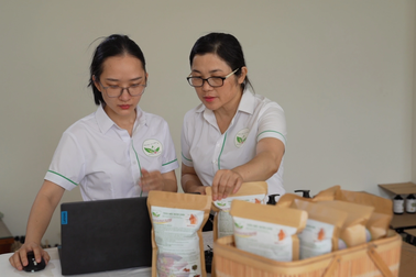 Sunlight mang số hóa vào sáng kiến "Phụ nữ Việt tự tin làm kinh tế"