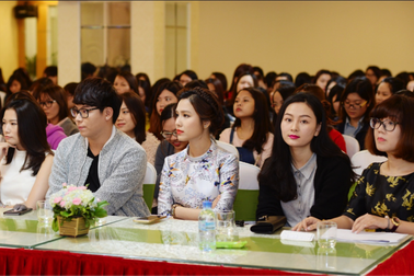 Shining and Beautiful cuộc hội ngộ của những Bloggers làm đẹp nổi tiếng.