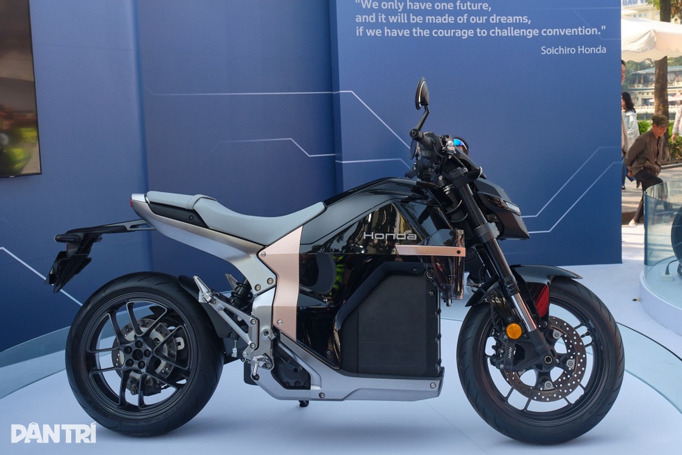 Honda WN7: Mô tô điện mạnh ngang xe 600cc lần đầu về Việt Nam - 2