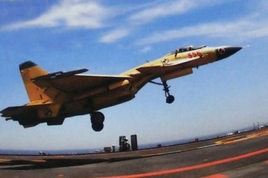 Chiến đấu cơ Trung Quốc đã hạ cánh được trên tàu sân bay?