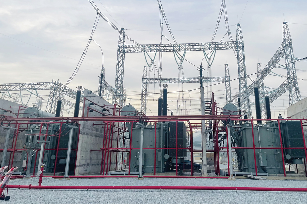 Đóng điện thành công Dự án trạm biến áp 500kV Vĩnh Yên và đường dây đấu nối - 3 Đóng điện thành công Dự án trạm biến áp 500kV Vĩnh Yên và đường dây đấu nối - 3