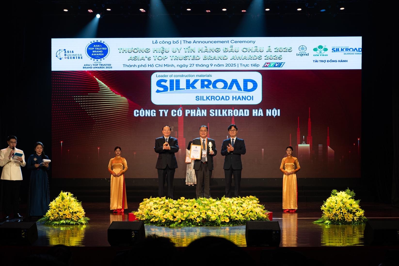 Silkroad Hà Nội vào Top 5 Thương hiệu uy tín hàng đầu châu Á 2025 - 1