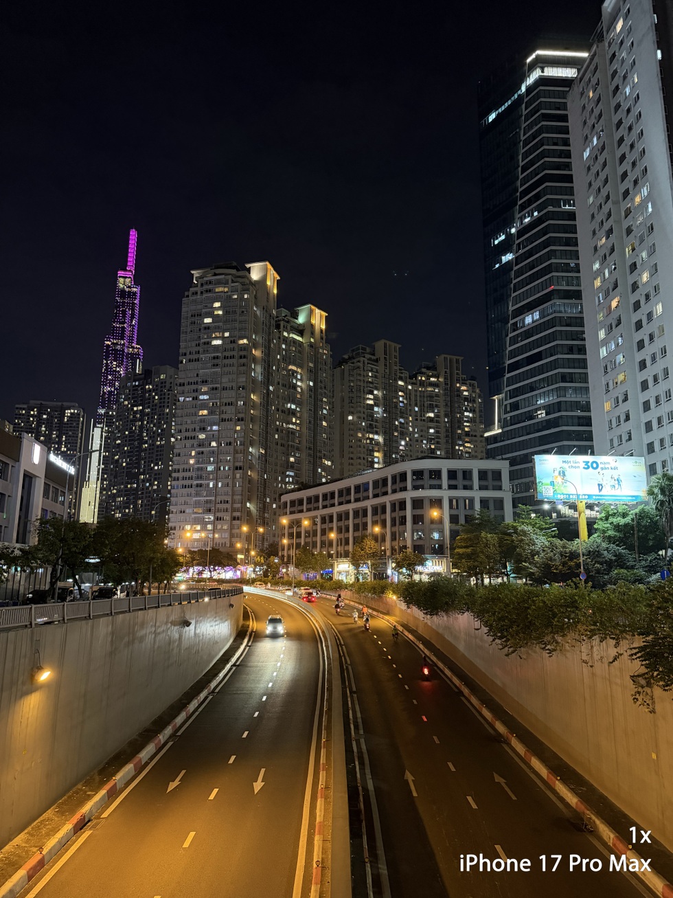 vivo X300 Pro đối đầu iPhone 17 Pro Max: Đâu là lựa chọn phù hợp? - 20 vivo X300 Pro đối đầu iPhone 17 Pro Max: Đâu là lựa chọn phù hợp? - 20