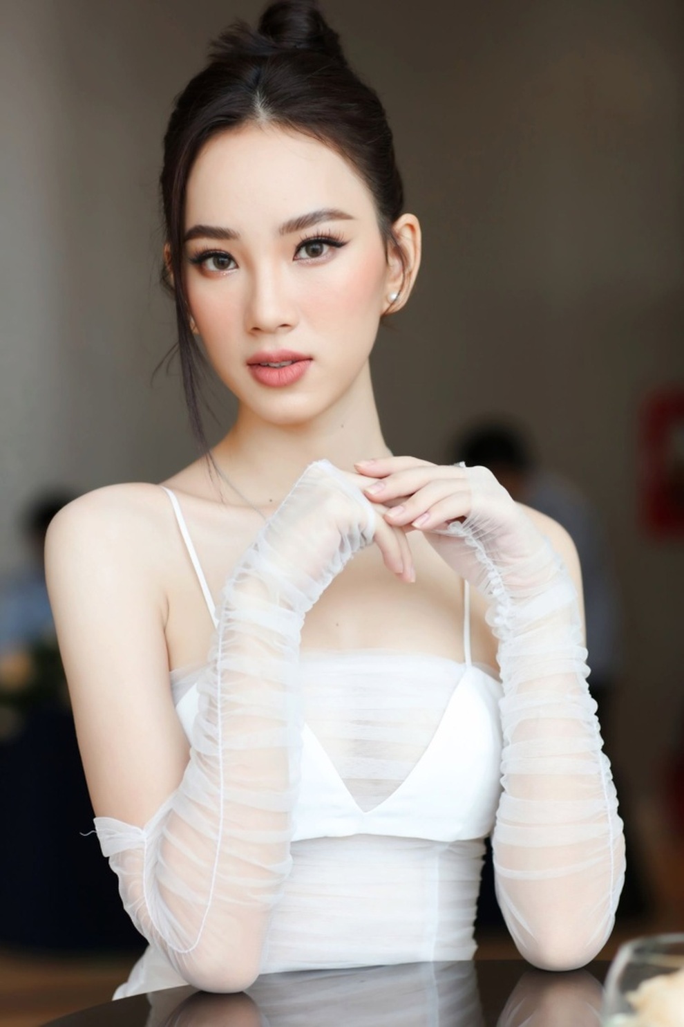 Hoa hậu cấy lúa Đỗ Thị Hà và 3 mỹ nhân Việt thi quốc tế năm 2021 - 16 Hoa hậu cấy lúa Đỗ Thị Hà và 3 mỹ nhân Việt thi quốc tế năm 2021 - 16