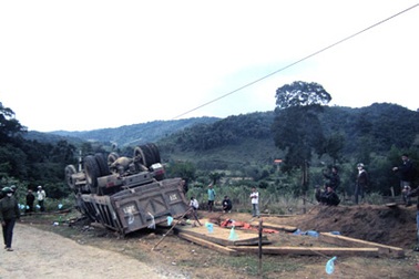 Lời nguyền tài nguyên và nghịch lý rừng