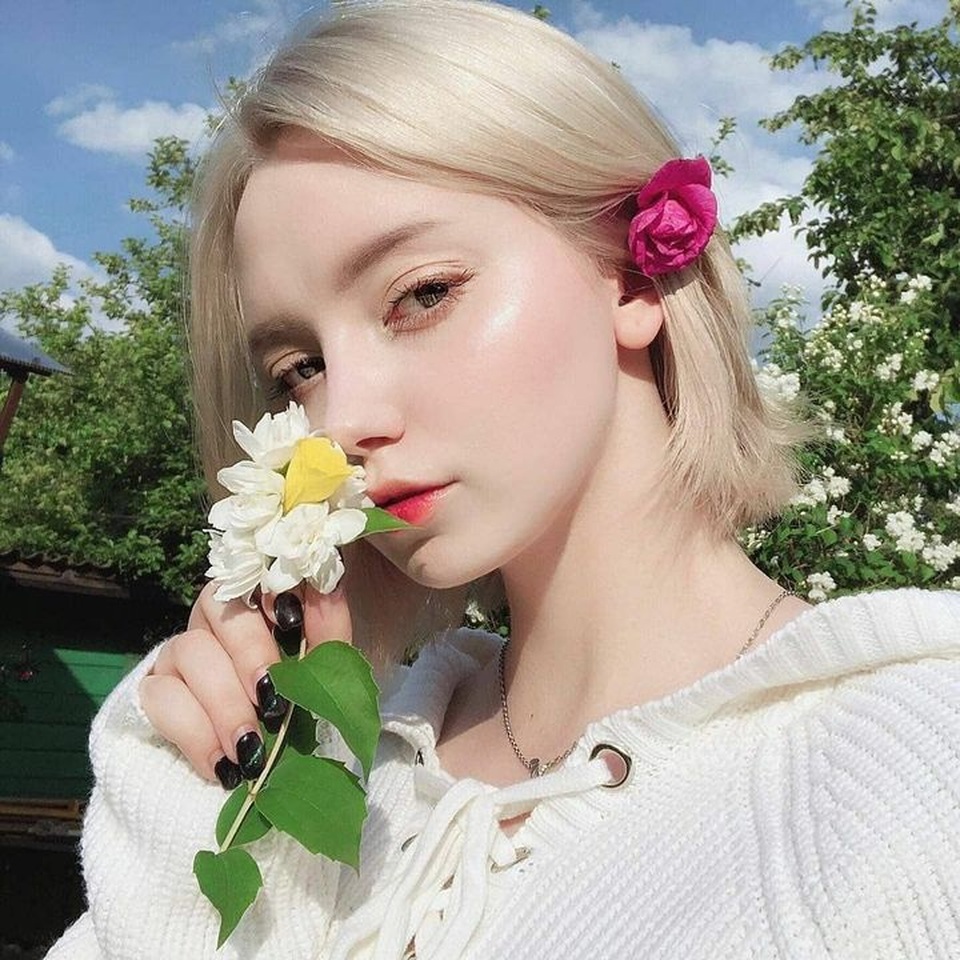 Hot girl Nga sở hữu nét đẹp trong trẻo, ngọt ngào tựa nàng thơ - 9 Hot girl Nga sở hữu nét đẹp trong trẻo, ngọt ngào tựa nàng thơ - 9