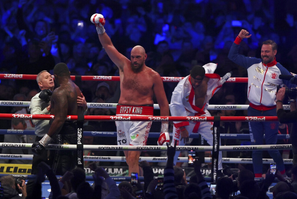 Tyson Fury thắng knock-out Dillian Whyte - 2 Tyson Fury thắng knock-out Dillian Whyte - 2