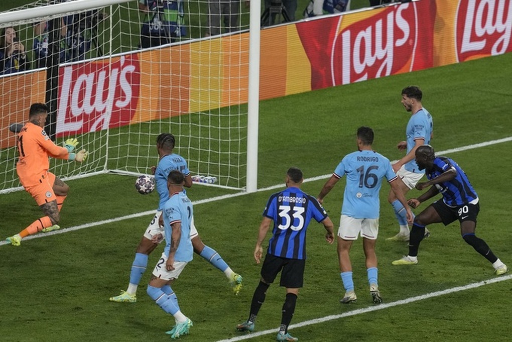 Động thái bất ngờ của Inter Milan với Lukaku sau thảm họa - 2 Động thái bất ngờ của Inter Milan với Lukaku sau thảm họa - 2