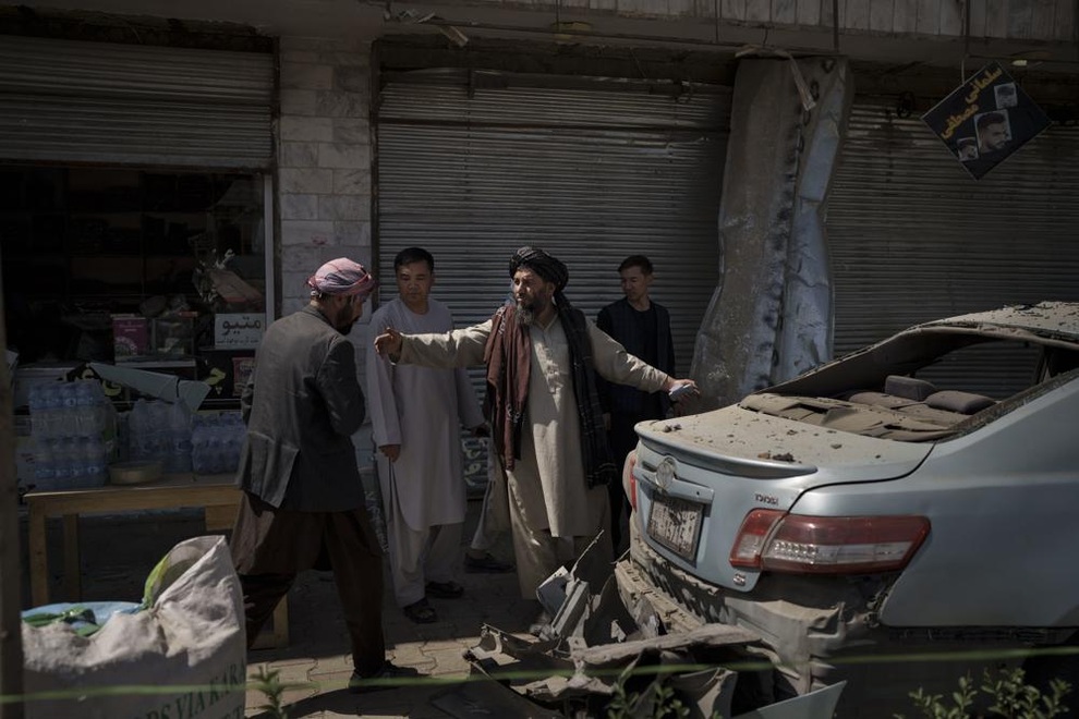 Taliban hứng chịu vụ tấn công chết người đầu tiên sau khi Mỹ rút quân - 1 Taliban hứng chịu vụ tấn công chết người đầu tiên sau khi Mỹ rút quân - 1