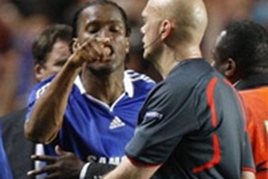 Chelsea kháng cáo án phạt của Drogba và Bosingwa