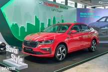 Sedan châu Âu vừa ra mắt đã giảm giá sâu, "đấu" Toyota Vios và Honda City