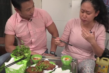 Báo nước ngoài giới thiệu đặc sản chả rươi Việt Nam