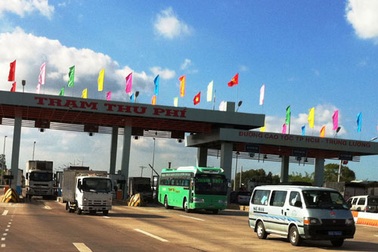 Bộ GTVT quyết không hạ phí cao tốc TP.HCM - Trung Lương