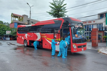 4 tỉnh đón 561 lao động từ tâm dịch Bắc Giang về địa phương