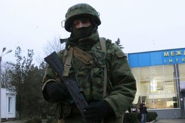 Ukraine tố Nga "xâm lược quân sự" ở Crimea